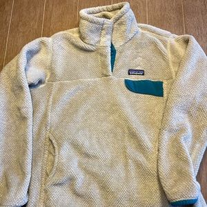 Patagonia Medium Women's Re-Tool Snap-T® Pullover grey with green trim